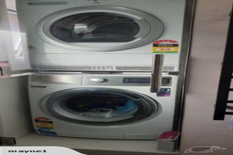 Photo of property in 2/45 Rawhiti Road, One Tree Hill, Auckland, 1061