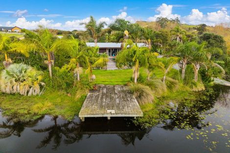 Photo of property in 173b Tara Road, Mangawhai, 0573