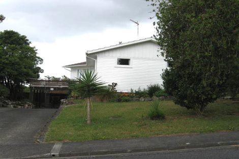 Photo of property in 4 Mirovale Place, Totara Vale, Auckland, 0629