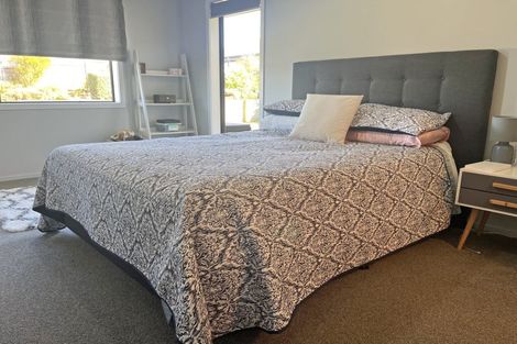 Photo of property in 15 Dove Place, Holmes Hill, Oamaru, 9401