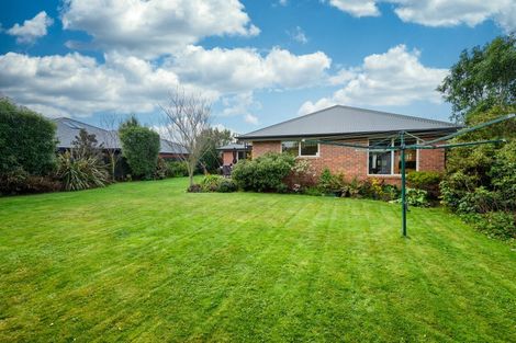 Photo of property in 11 Steane Place, Halswell, Christchurch, 8025