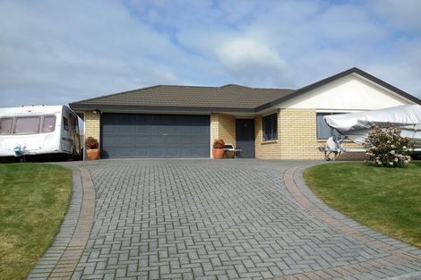 Photo of property in 90 Rimuvale Street, Pukehangi, Rotorua, 3015