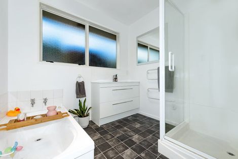 Photo of property in 18 Lowes Road, Rolleston, 7614