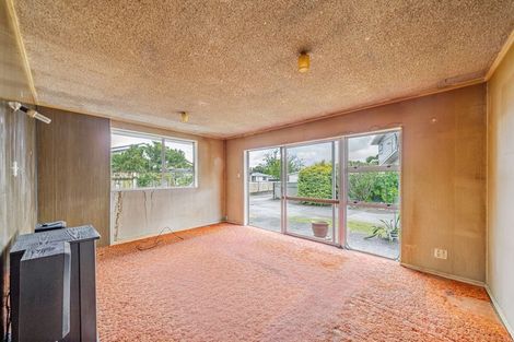 Photo of property in 1/22 Burns Grove, Trentham, Upper Hutt, 5018