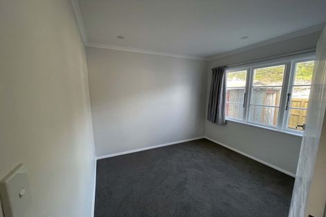 Photo of property in 19 Beauchamp Street, Tawa, Wellington, 5028