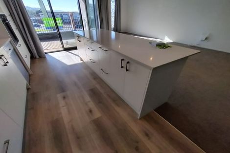 Photo of property in 202/2 Onepu Road, Kilbirnie, Wellington, 6022