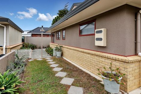 Photo of property in 1/58 Mill Road, Kensington, Whangarei, 0112