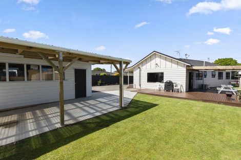 Photo of property in 20 Kings Drive, Levin, 5510