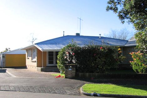 Photo of property in 38 Taylor Terrace, St Andrews, Hamilton, 3200