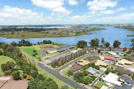 Photo of property in 36 Ramwall Place, Weymouth, Auckland, 2103