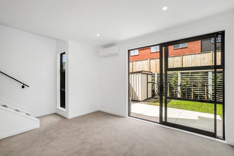 Photo of property in 27c O'meara Street, Swanson, Auckland, 0614