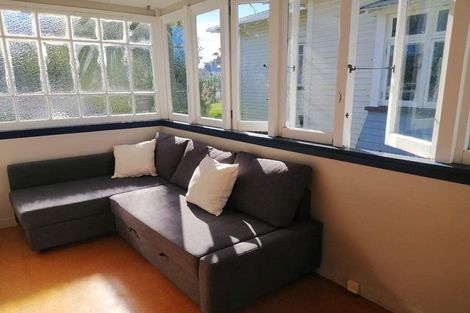 Photo of property in 101 Queen Street, Northcote Point, Auckland, 0627