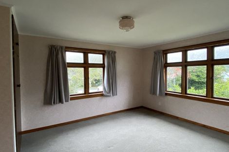 Photo of property in 90 Waikawa Road, Picton, 7220