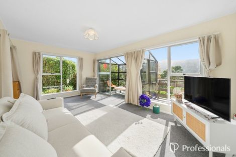 Photo of property in 7a Lincoln Grove, Wainuiomata, Lower Hutt, 5014