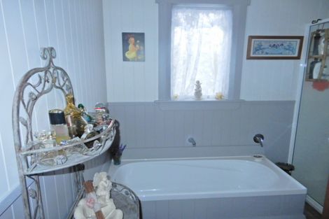 Photo of property in 2 Porritt Place, Putaruru, 3411