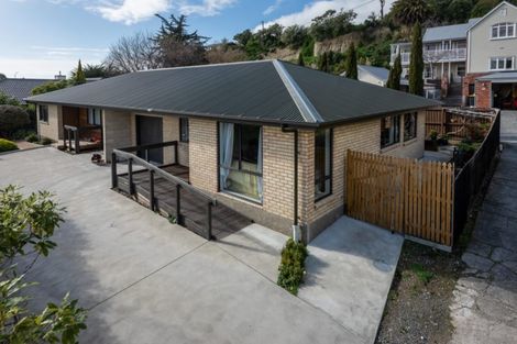 Photo of property in 1/9a Augusta Street, Redcliffs, Christchurch, 8081