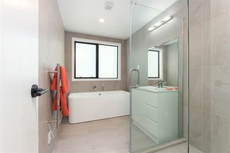 Photo of property in 28 Myland Drive, Hobsonville, Auckland, 0616