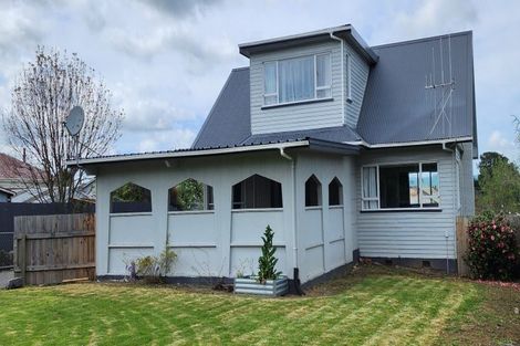 Photo of property in 13 Stanley Street, Dannevirke, 4930
