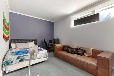 Photo of property in 223 Powderham Street, New Plymouth, 4310
