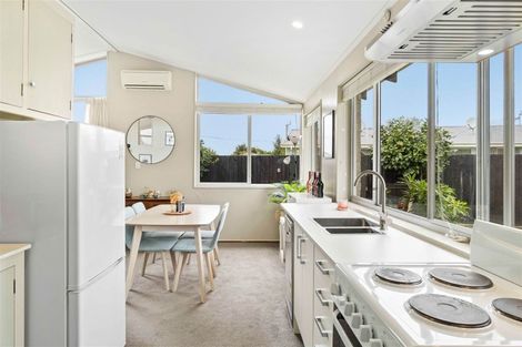 Photo of property in 9b Westmorland Place, Bishopdale, Christchurch, 8053