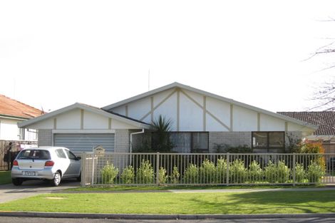 Photo of property in 4 Mcalister Street, Whakatane, 3120