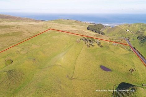 Photo of property in 569 Karioitahi Road, Lake Puketi, Waiuku, 2683