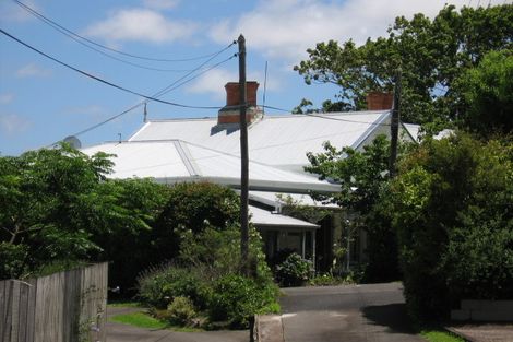 Photo of property in 9 Acton Place, Avondale, Auckland, 0600