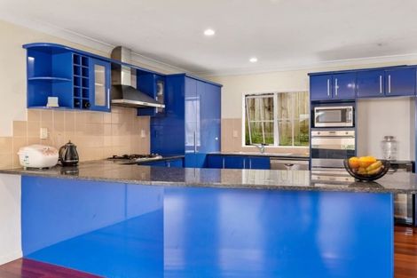 Photo of property in 60 Scarlet Oak Drive, Schnapper Rock, Auckland, 0632