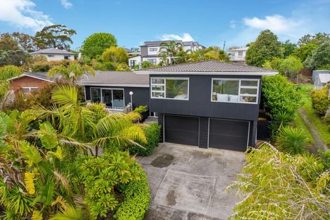Photo of property in 15 Landop Terrace, Howick, Auckland, 2014
