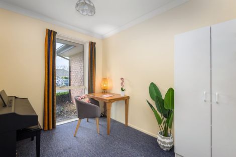 Photo of property in 11 Steane Place, Halswell, Christchurch, 8025