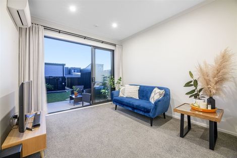 Photo of property in 42 Pennant Street, Long Bay, Auckland, 0630