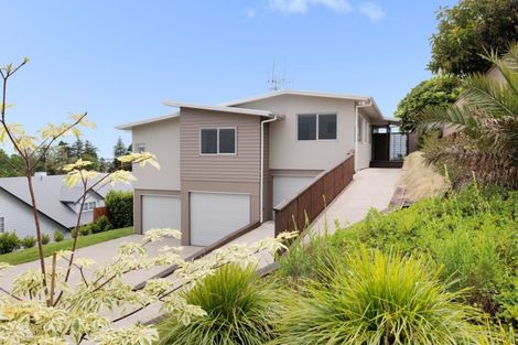 Photo of property in 11 Hazelnut Way, Bellevue, Tauranga, 3110
