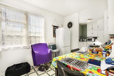 Photo of property in 2/23 Wyllie Road, Papatoetoe, Auckland, 2025