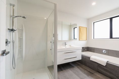 Photo of property in 99 Wingatui Road, Mosgiel, 9024