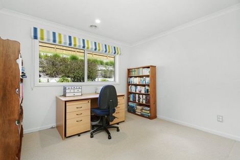 Photo of property in 206 Navigation Drive, Whitby, Porirua, 5024