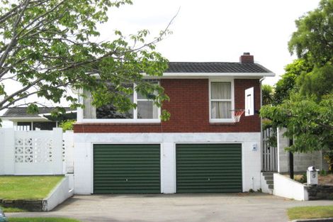 Photo of property in 5 Kirkdale Place, Avonhead, Christchurch, 8042