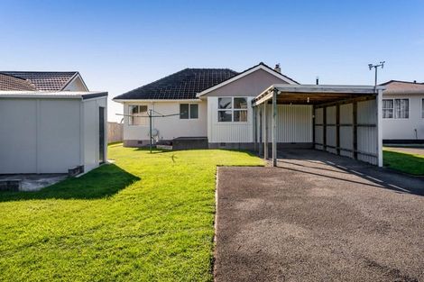 Photo of property in 90 Mangorei Road, Strandon, New Plymouth, 4312