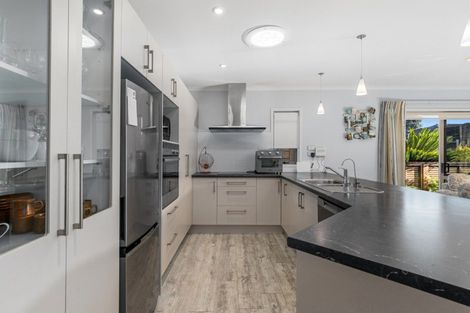 Photo of property in 10 Havenbrook Way, Pyes Pa, Tauranga, 3112