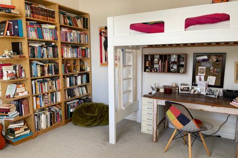 Photo of property in 10 Wellpark Avenue, Grey Lynn, Auckland, 1021