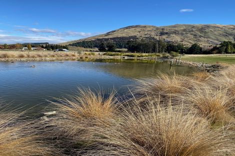 Photo of property in 14 Little Orchard Way, Wanaka, 9382
