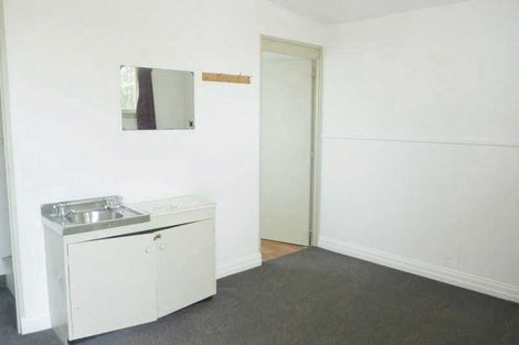 Photo of property in 17 Havelock Street, Phillipstown, Christchurch, 8011