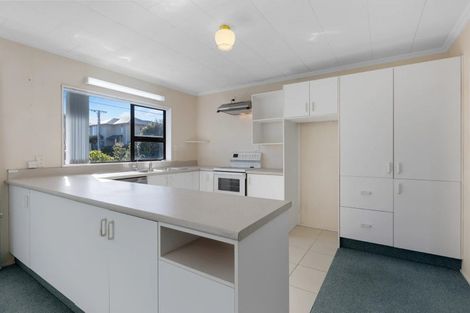 Photo of property in 1/17 Whiteley Street, Moturoa, New Plymouth, 4310