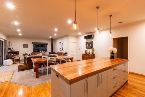 Photo of property in 120 Union Line, Fordell, Whanganui, 4572