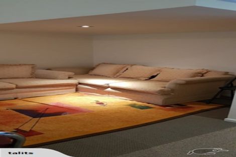 Photo of property in 41a Tui Glen Road, Birkenhead, Auckland, 0626