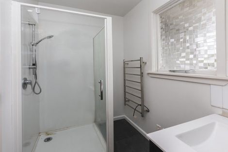 Photo of property in 40 Woolley Street, Avondale, Christchurch, 8061