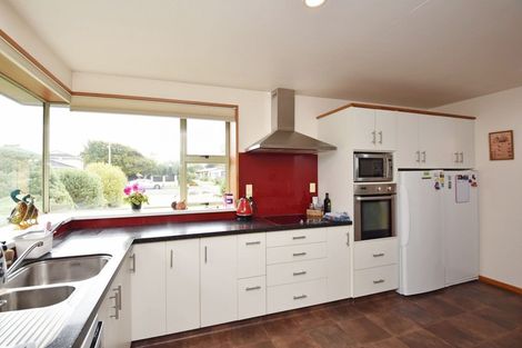 Photo of property in 112 Gladstone Terrace, Gladstone, Invercargill, 9810