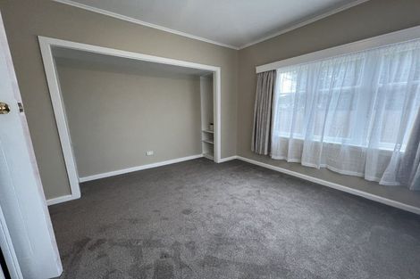 Photo of property in 19 Aorangi Road, Bryndwr, Christchurch, 8053