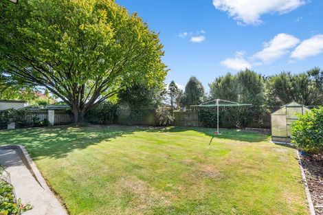 Photo of property in 18 Sunbeam Place, Halswell, Christchurch, 8025