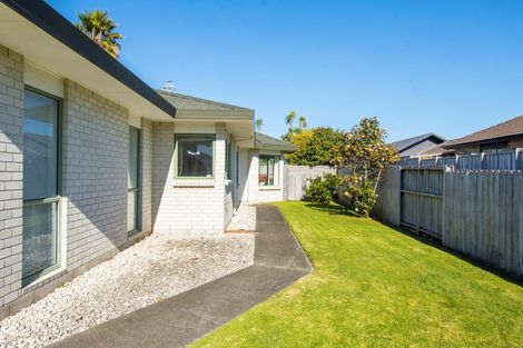 Photo of property in 121a Blake Boulevard, Papamoa Beach, Papamoa, 3118