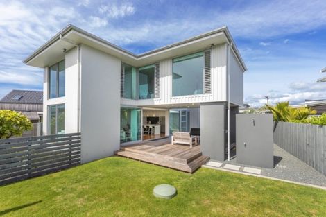 Photo of property in 13 Patiki Place, Omaha, 0986